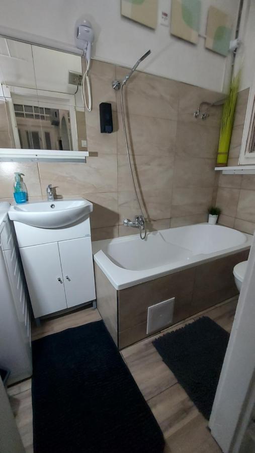 Gecko Centrum Studio Apartman Budapest Exterior photo