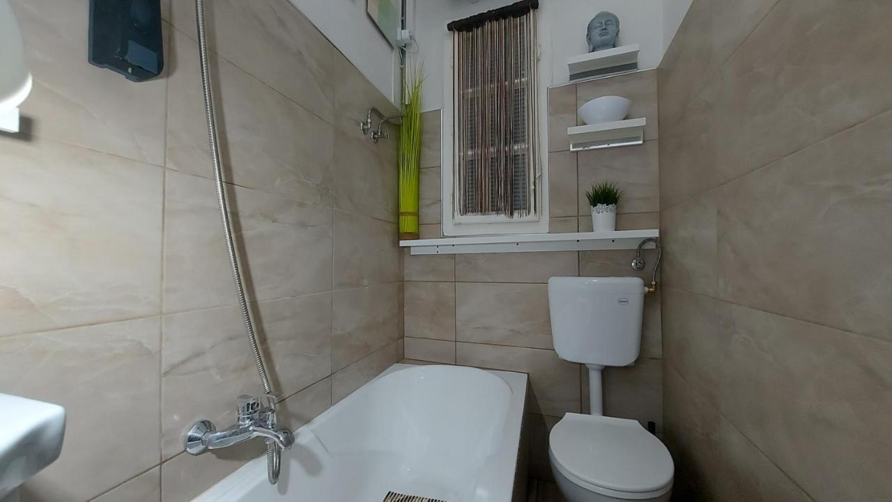 Gecko Centrum Studio Apartman Budapest Exterior photo