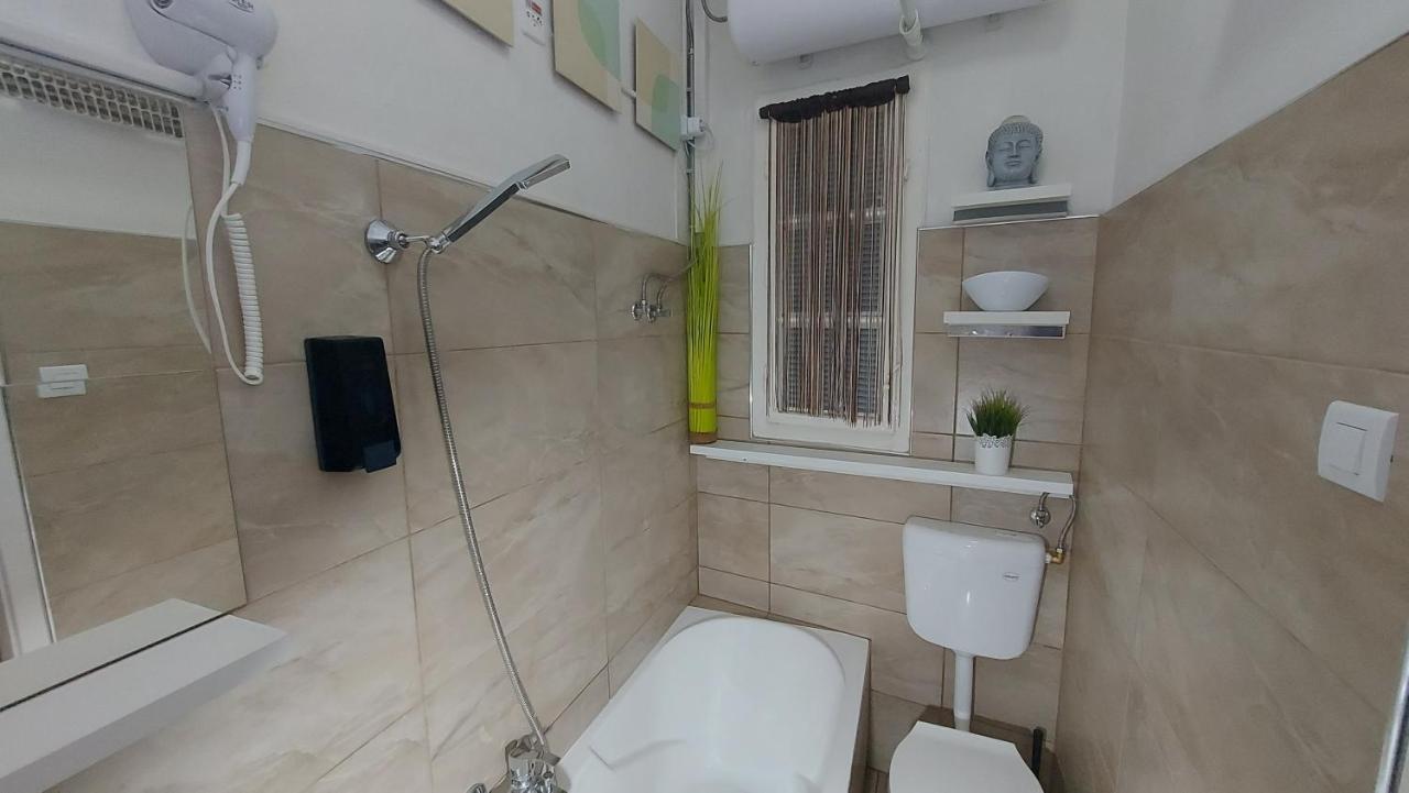 Gecko Centrum Studio Apartman Budapest Exterior photo